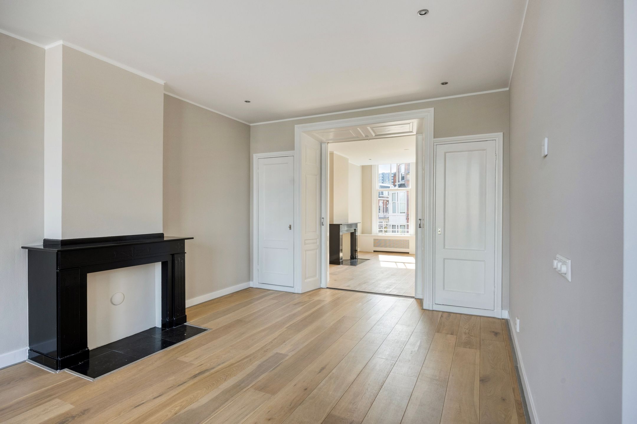 Photo 18 of Aert van der Goesstraat 22-A