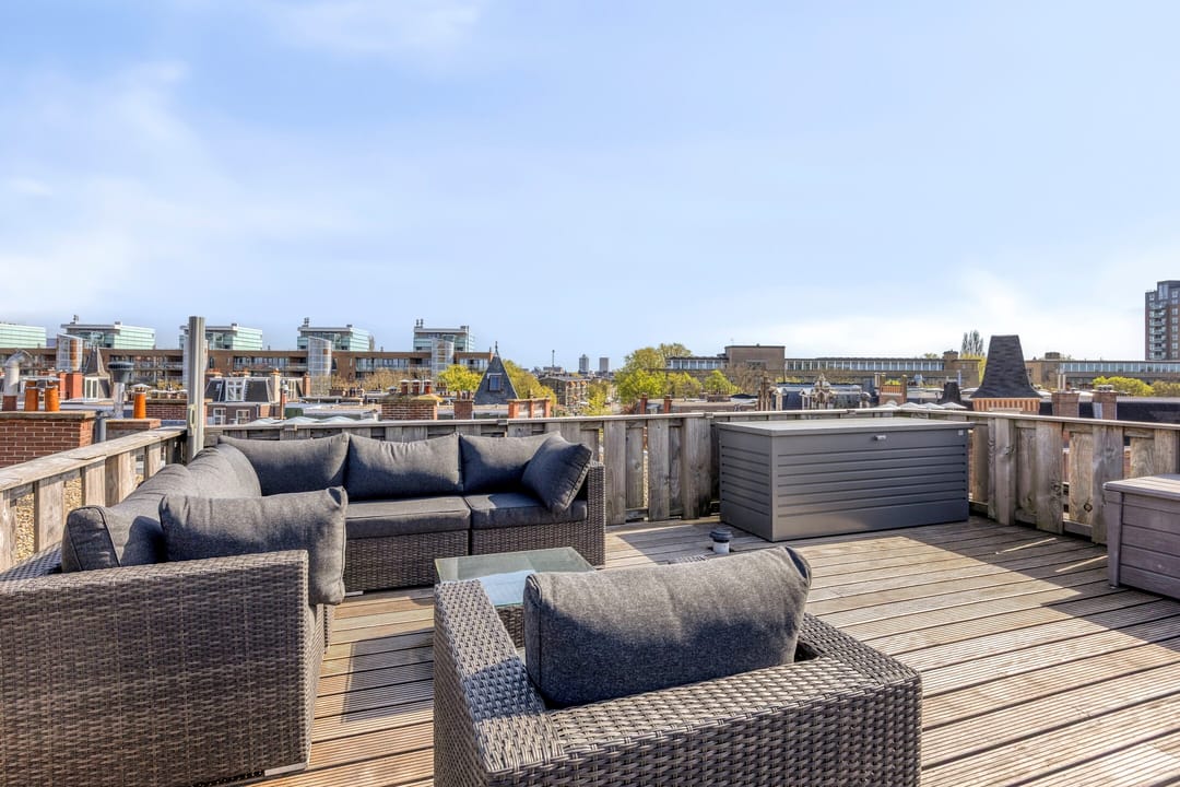 Photo 41 of Aert van der Goesstraat 22-A