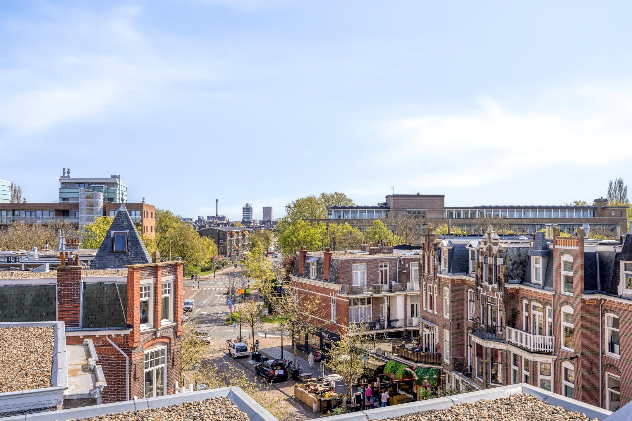 Photo 48 of Aert van der Goesstraat 22-A