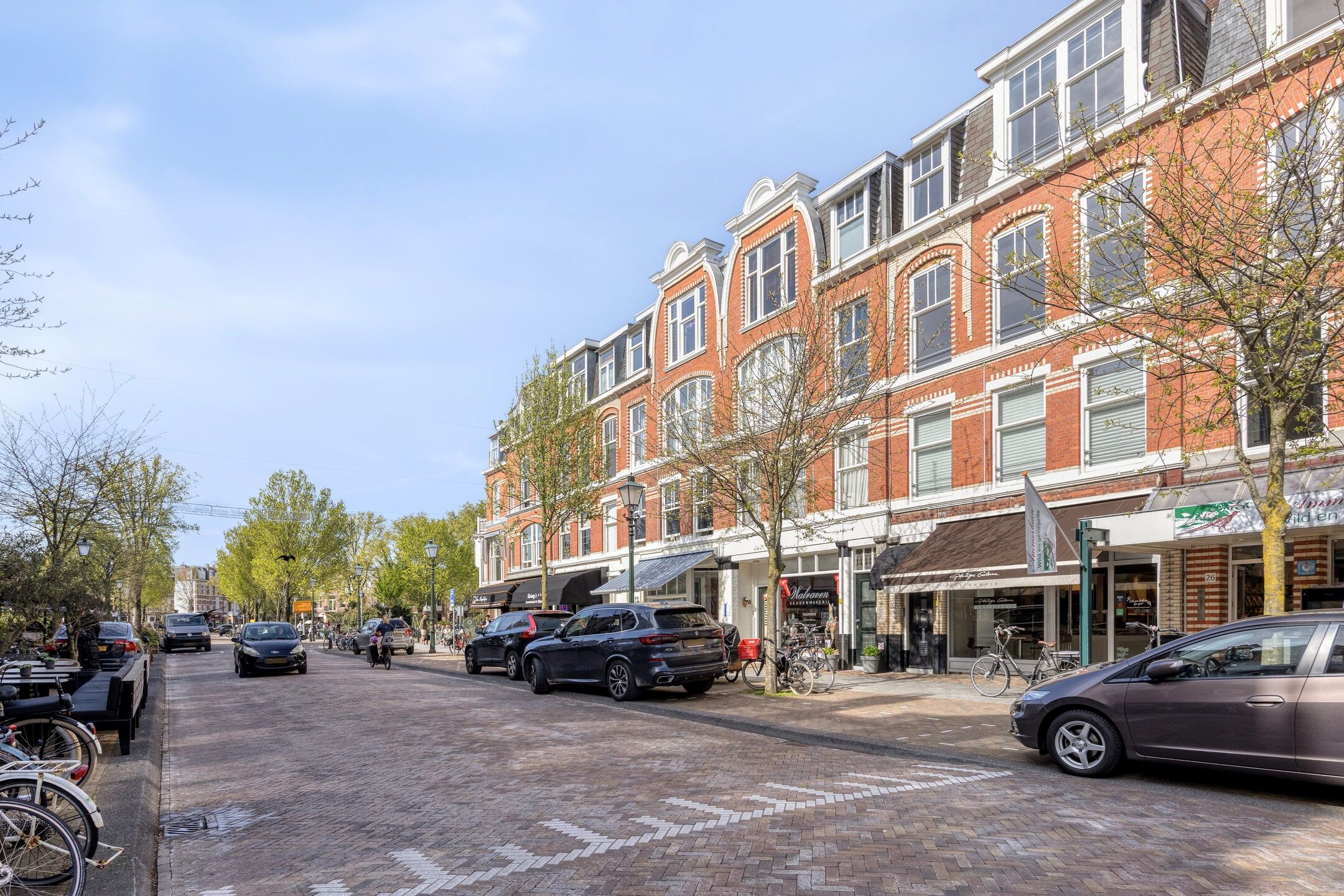Photo 54 of Aert van der Goesstraat 22-A