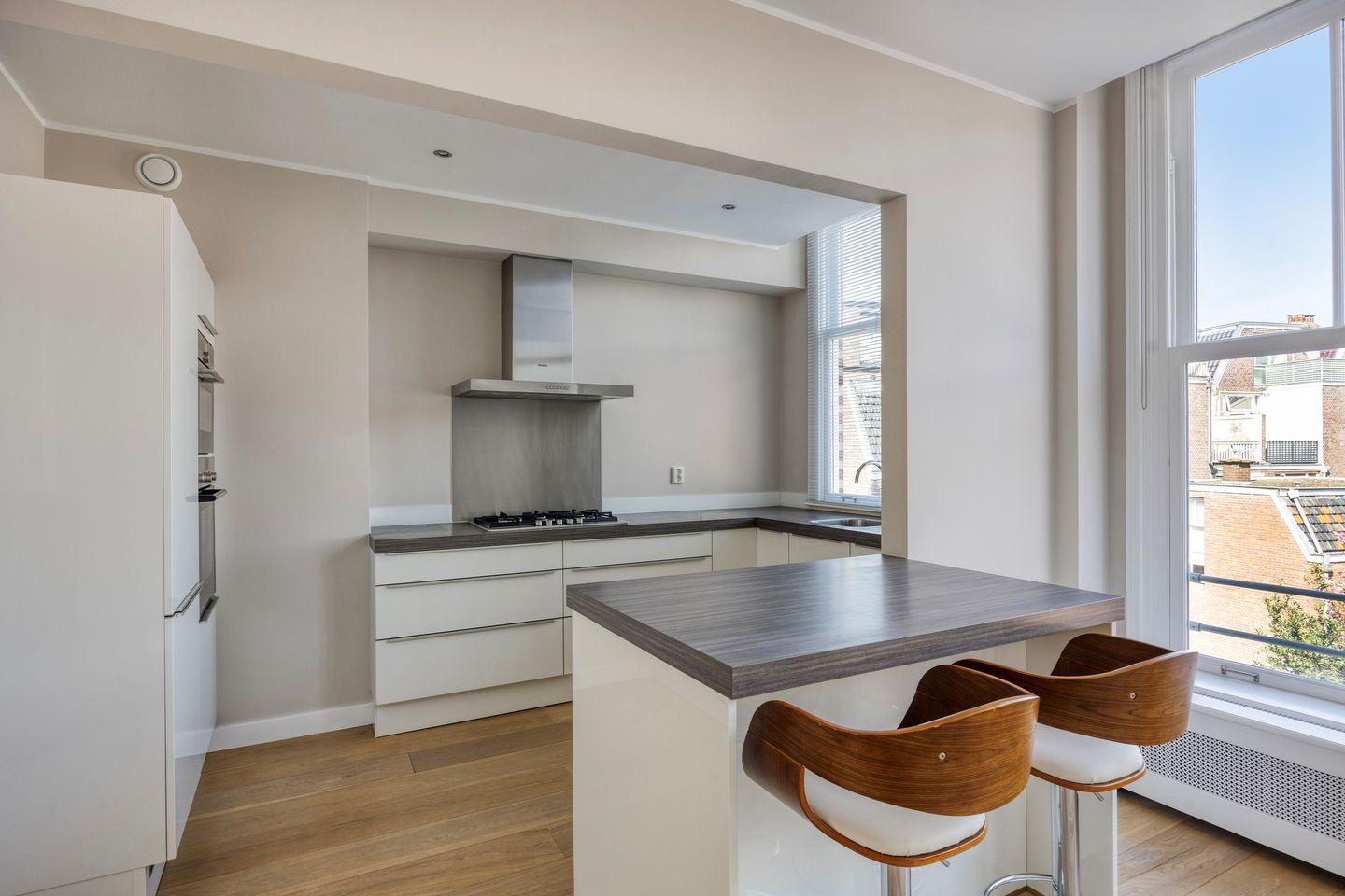 Photo 20 of Aert van der Goesstraat 22-A