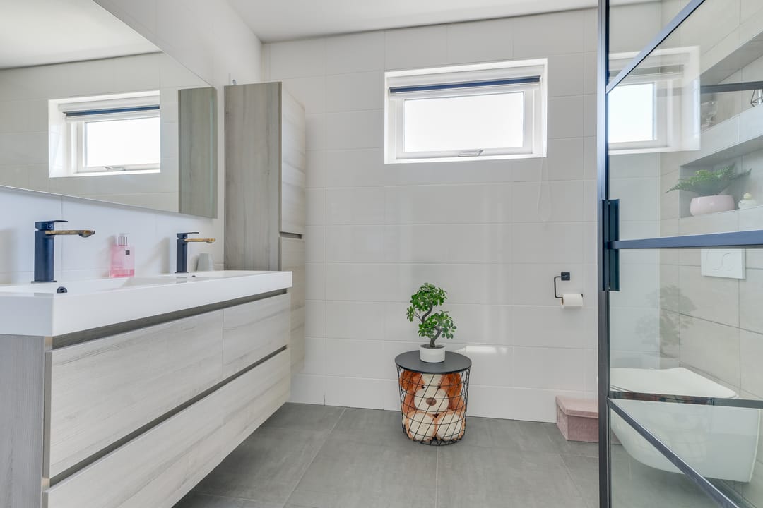 Light Semi-Detached Family Home with Heated Pool and Energy Label A+++ — 32