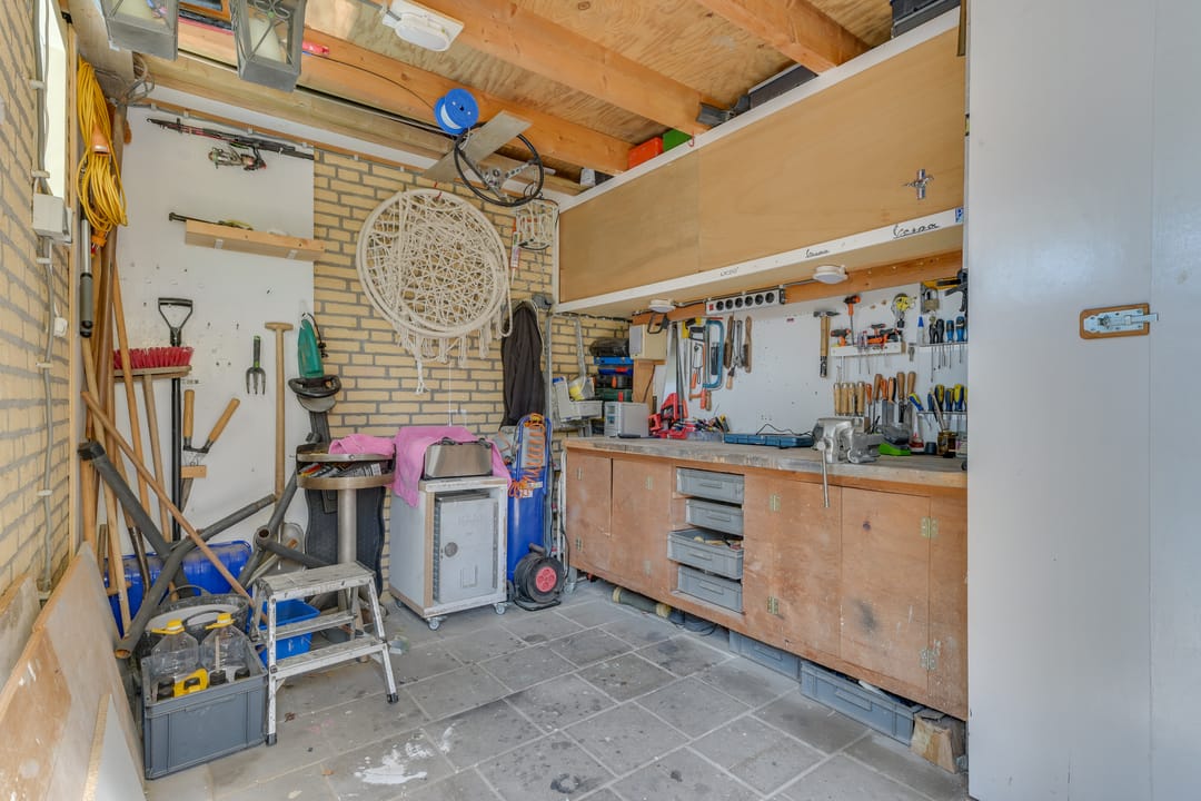 Light Semi-Detached Family Home with Heated Pool and Energy Label A+++ — 46