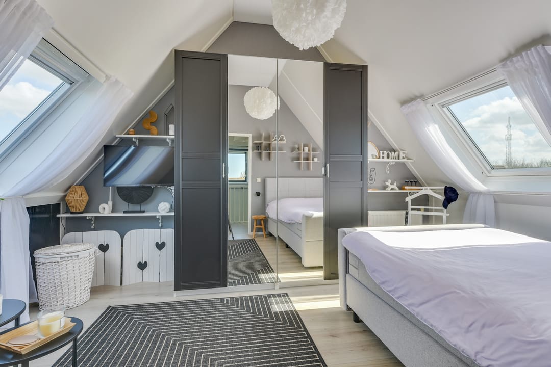 Light Semi-Detached Family Home with Heated Pool and Energy Label A+++ — 38