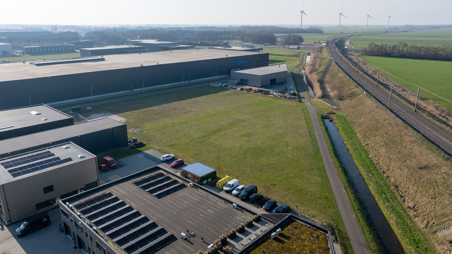 View photo 3 of Windkrachtstraat