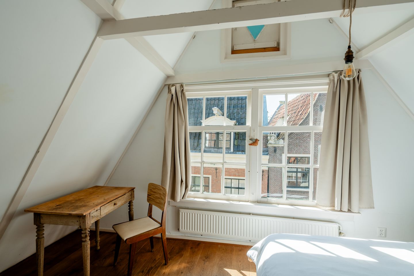 Photo 20 of Eerste Lindendwarsstraat 9-C