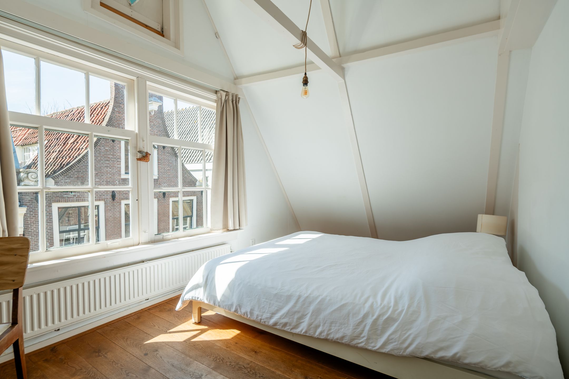 Photo 21 of Eerste Lindendwarsstraat 9-C