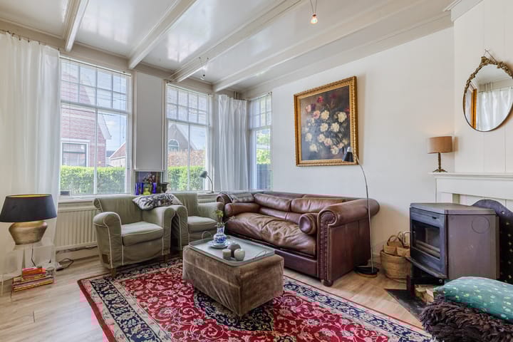 Foto 3 van Leeghwaterstraat 2