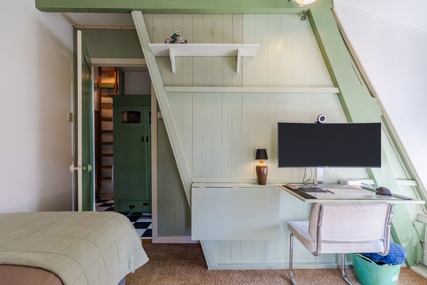 Foto 35 van Leeghwaterstraat 2