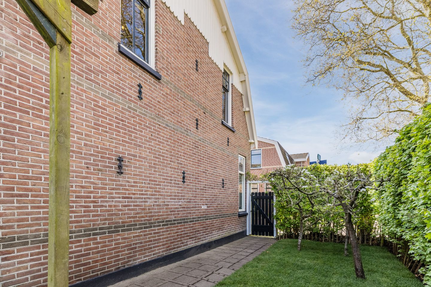 Foto 44 van Leeghwaterstraat 2