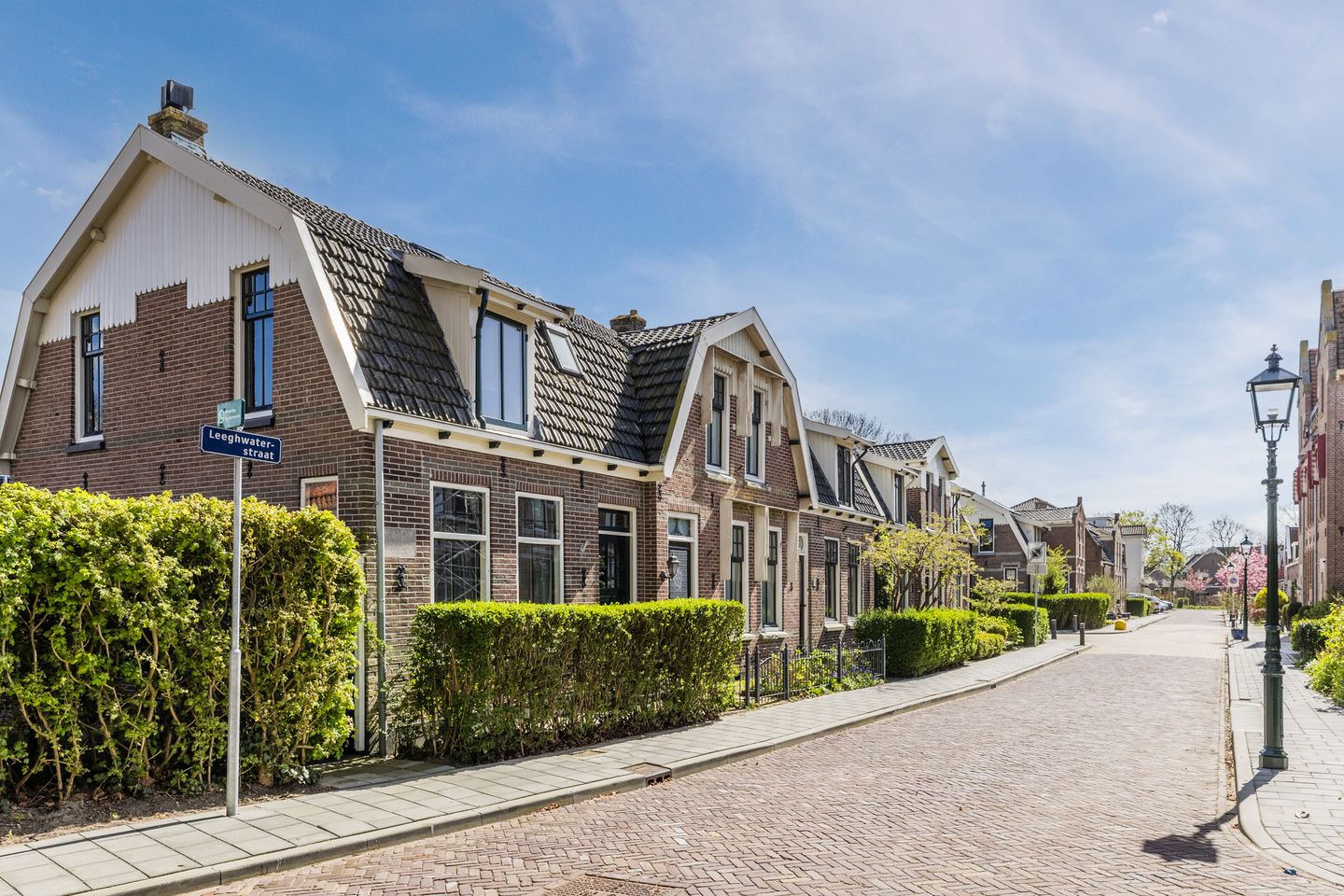 Foto 49 van Leeghwaterstraat 2