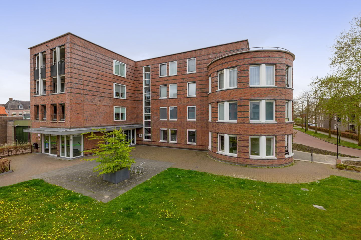 Photo 35 of Lochtenburg 15