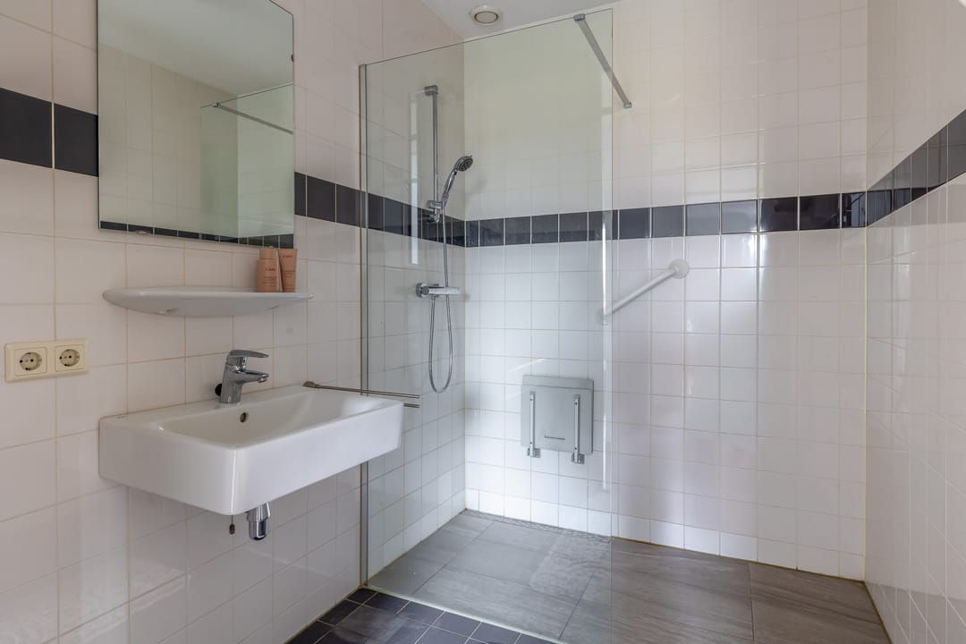 Photo 16 of Lochtenburg 15