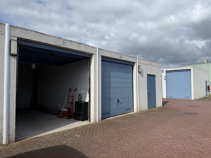 Photo 2 of Koning Willem-Alexanderlaan 311