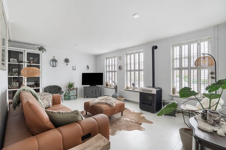 Stroet 54 secondary image