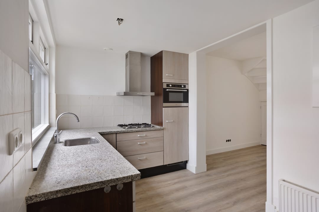 Foto 11 van Maarten Harpertszoon Trompstraat 11