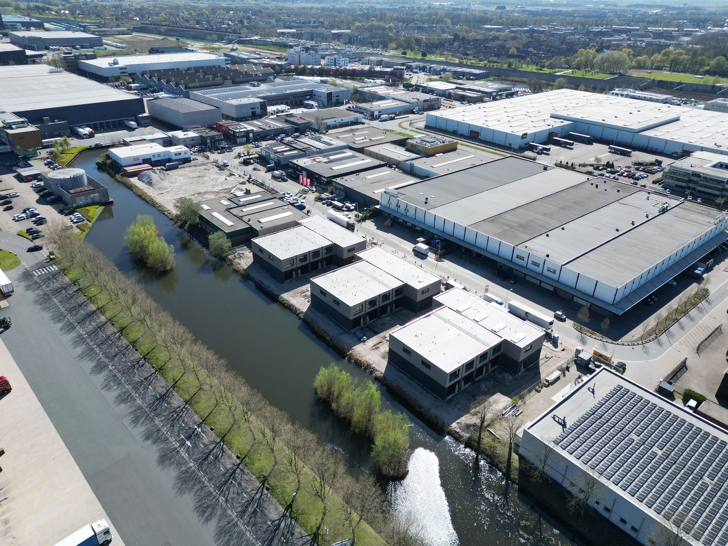 Bekijk foto 3 van Oosteinde 5-b6