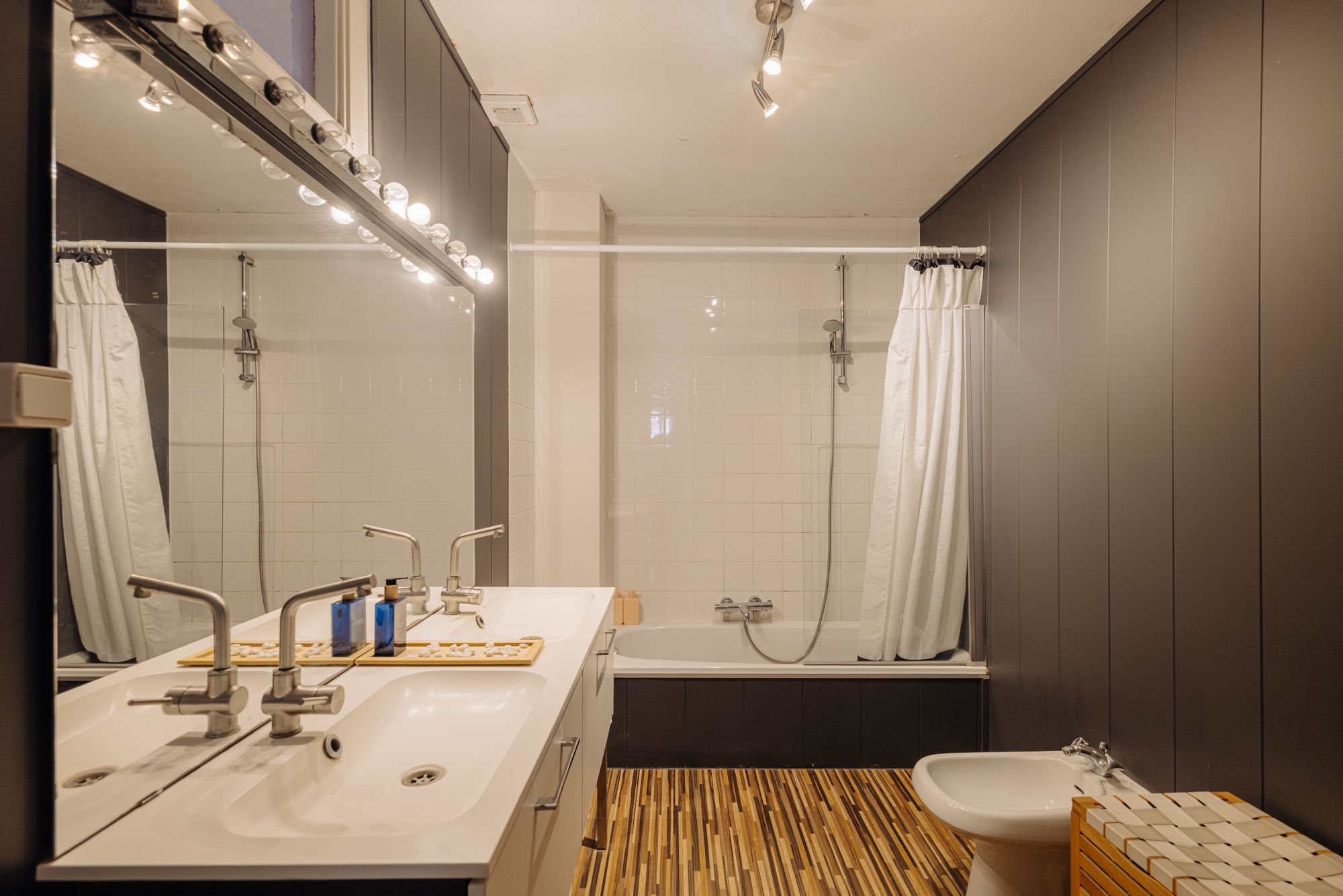 Foto 18 van Bernard Zweerskade 24-2