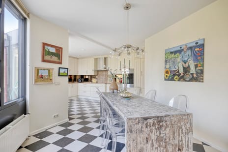 Lobroec 44 tertiary image