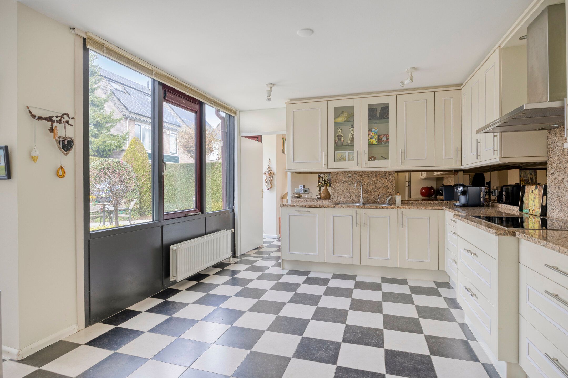 Foto 21 van Lobroec 44