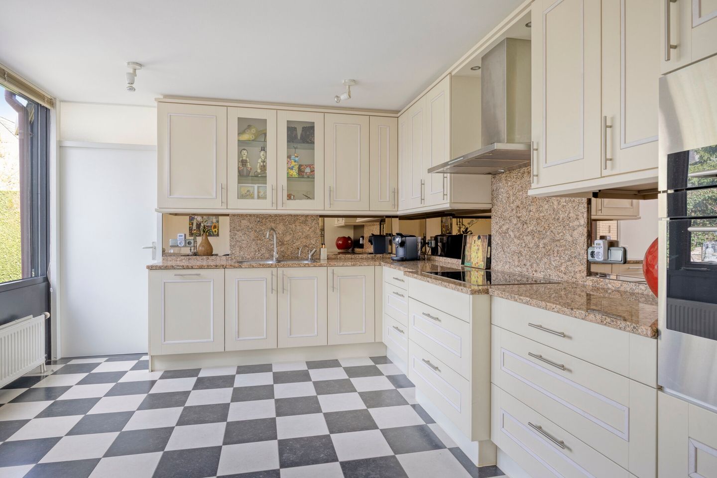 Foto 20 van Lobroec 44