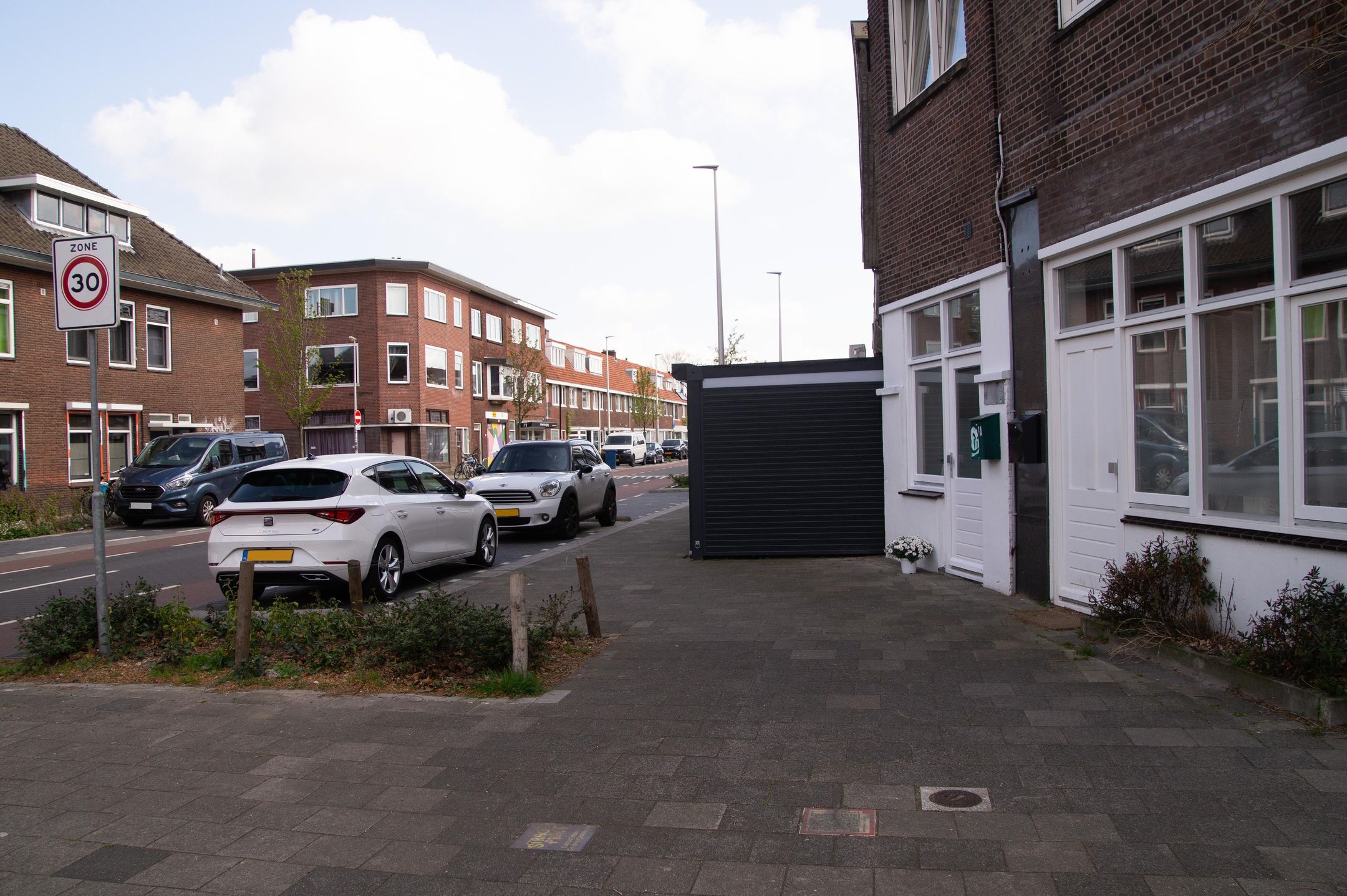 Foto 12 van Sweder van Zuylenweg 1-A