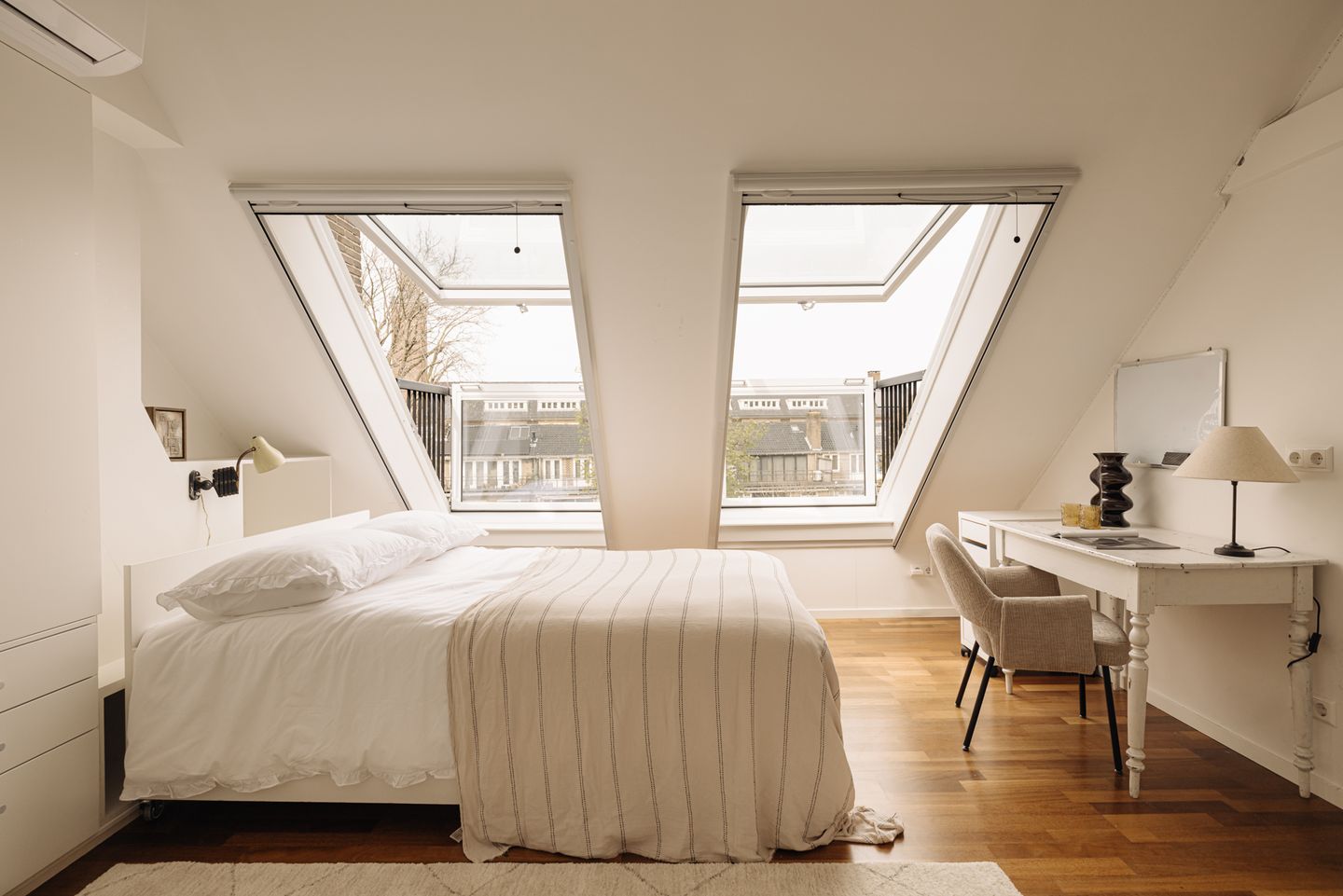 Foto 50 van Diepenbrockstraat 14