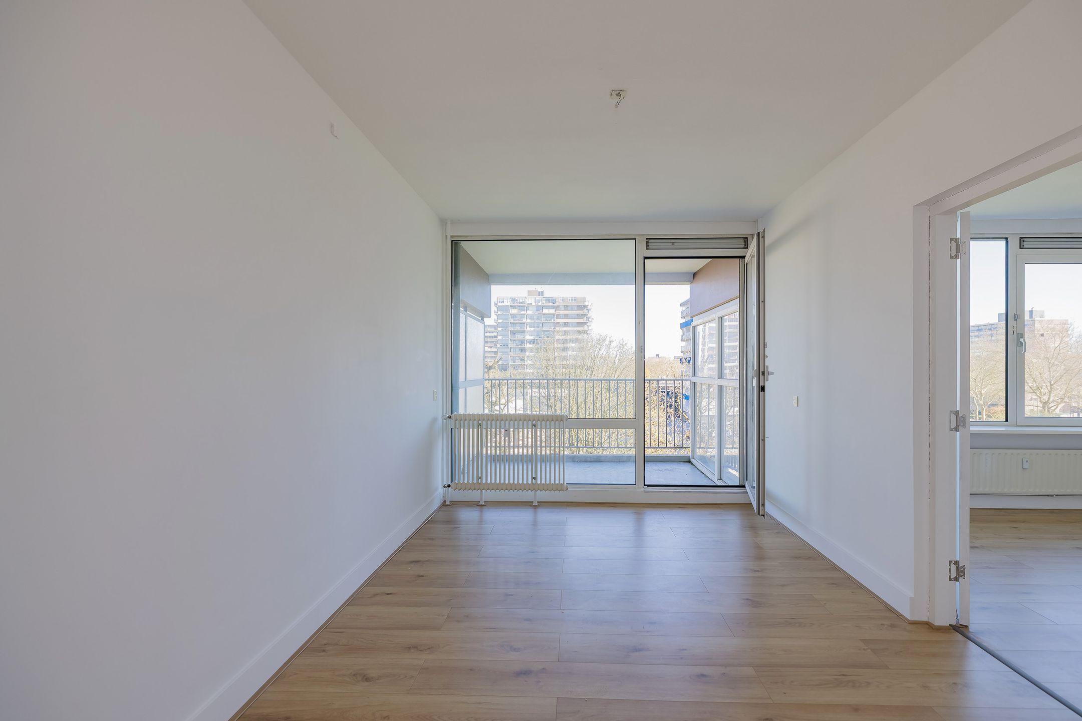 Foto 9 van Valeriusplein 274