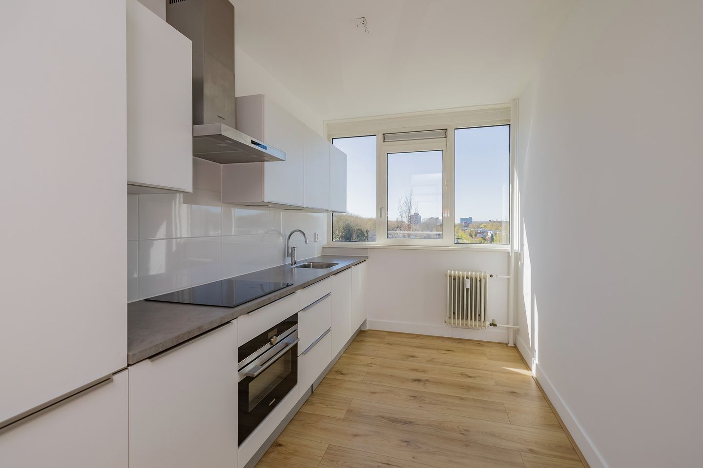 Foto 10 van Valeriusplein 274