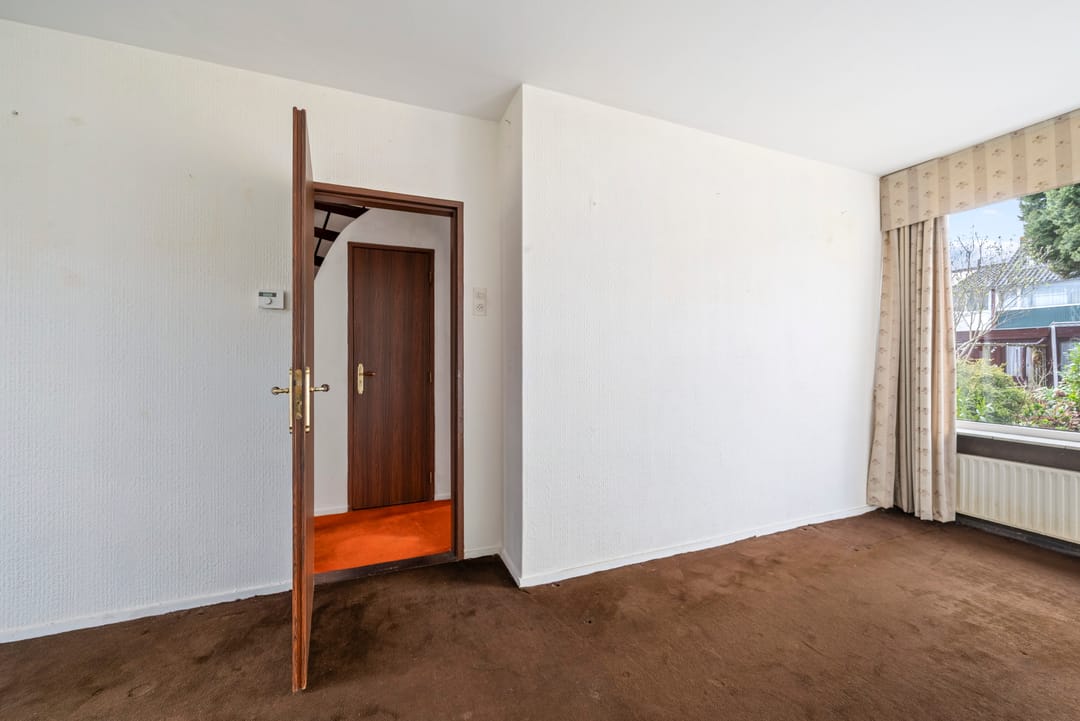 Foto 11 van Professor Eijkmanlaan 54