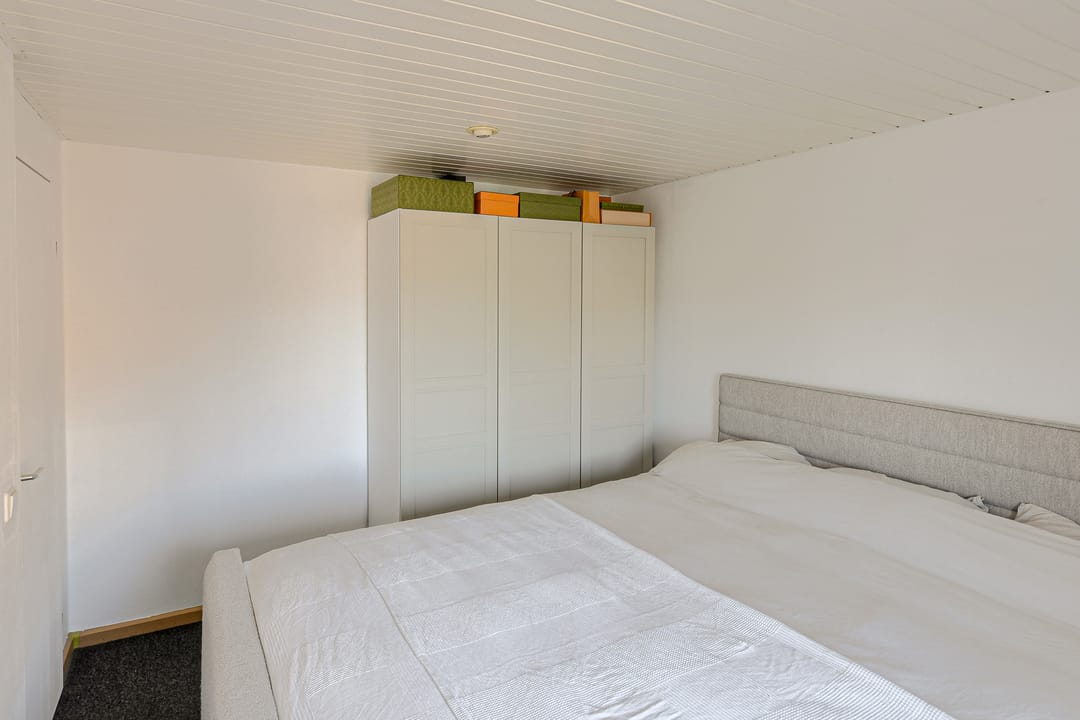 Extended terraced house with carport in Schildersbuurt — 22