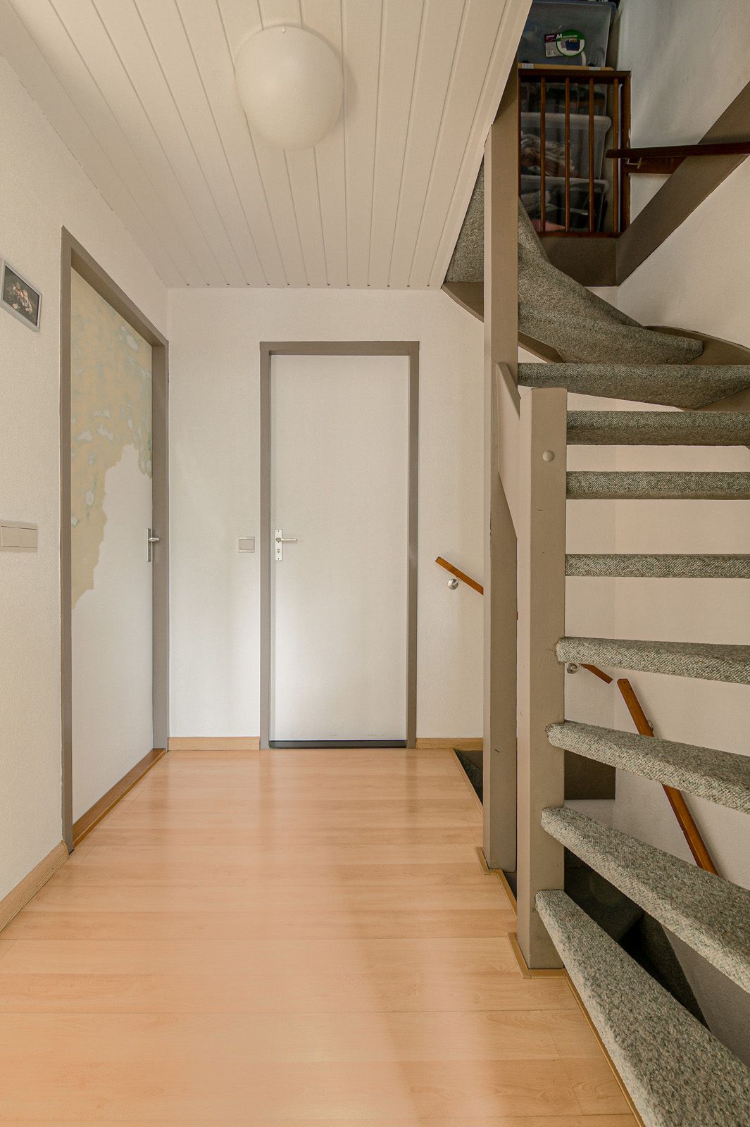 Extended terraced house with carport in Schildersbuurt — 31