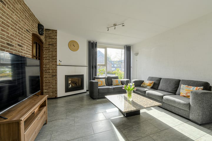 Photo 4 of Dirk Boutslaan 18