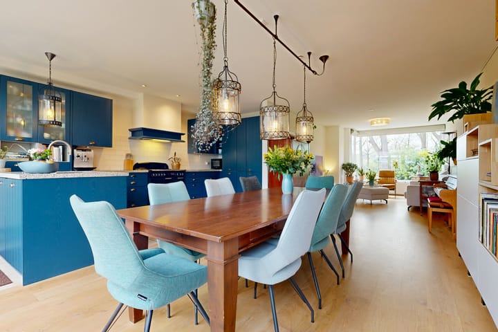 Tussenwoning te koop: Lijsterlaan 36, Maassluis