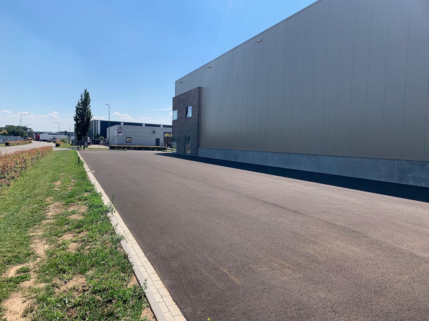 Bekijk foto 3 van Edisonweg 23