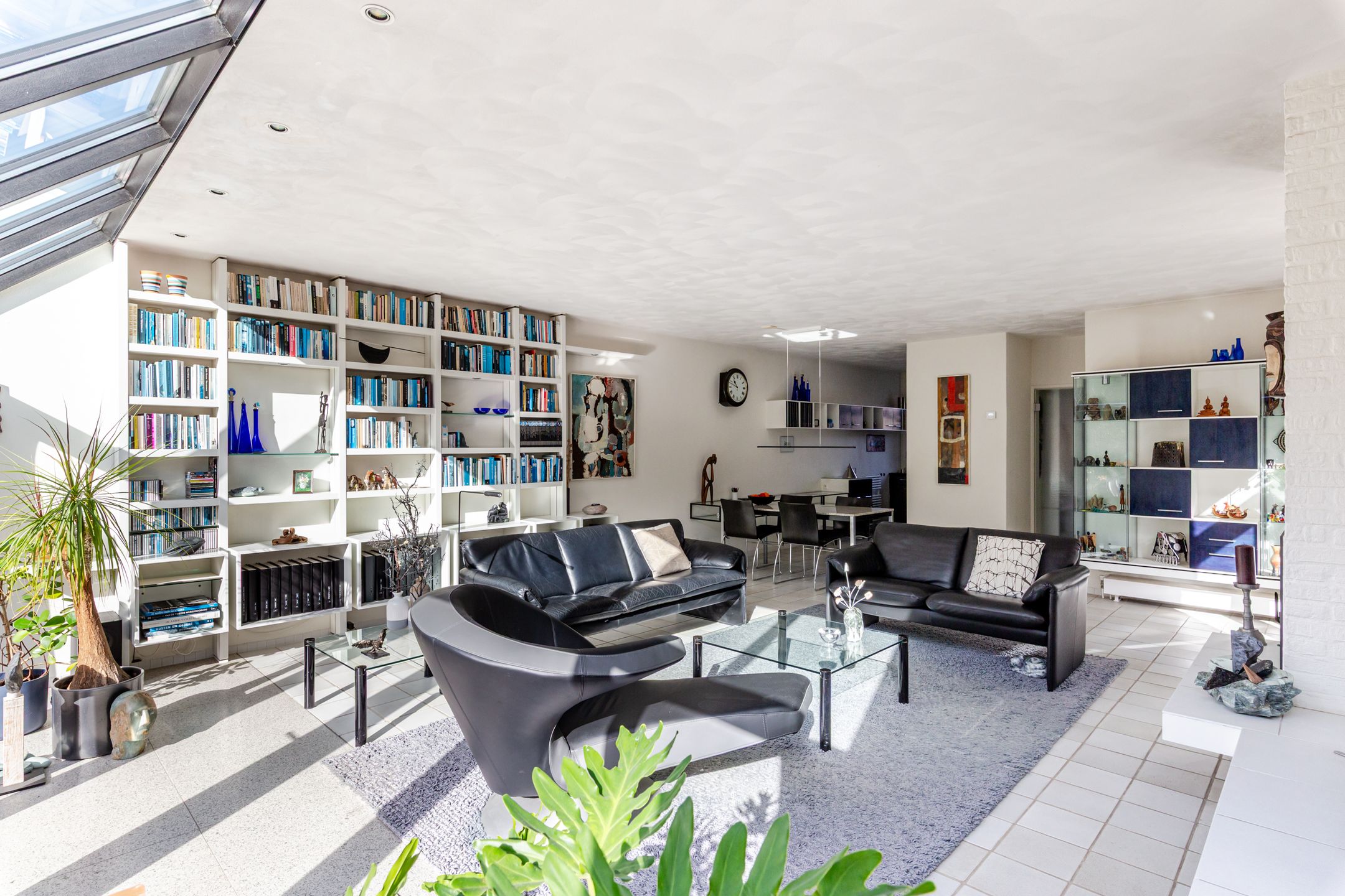 Foto 12 van Rozengaard 17 18