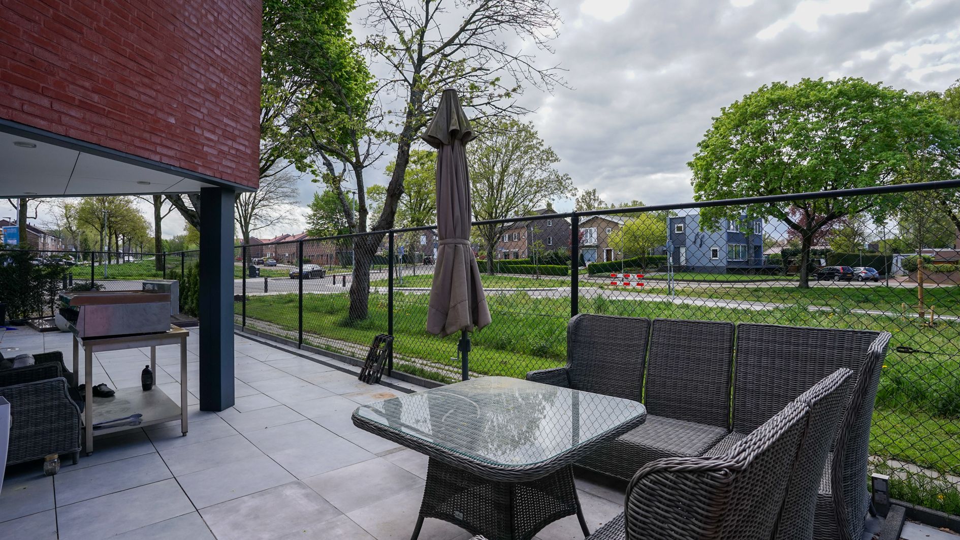 Spacious Semi-Detached Home with Ground Floor Bedroom and Office Space — 42