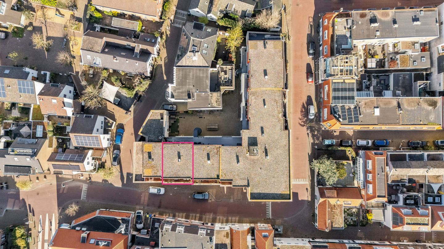 Foto 29 van Swaluëstraat 23-C