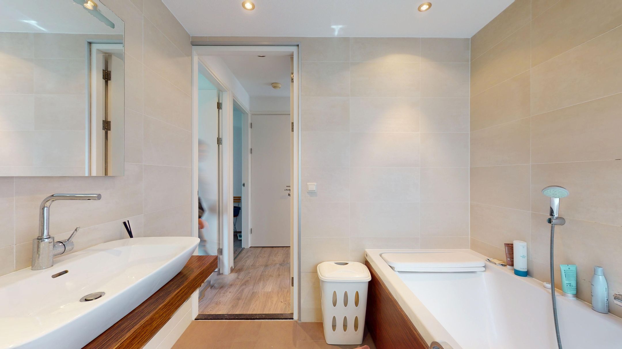 Spacious Semi-Detached Home with Ground Floor Bedroom and Office Space — 30
