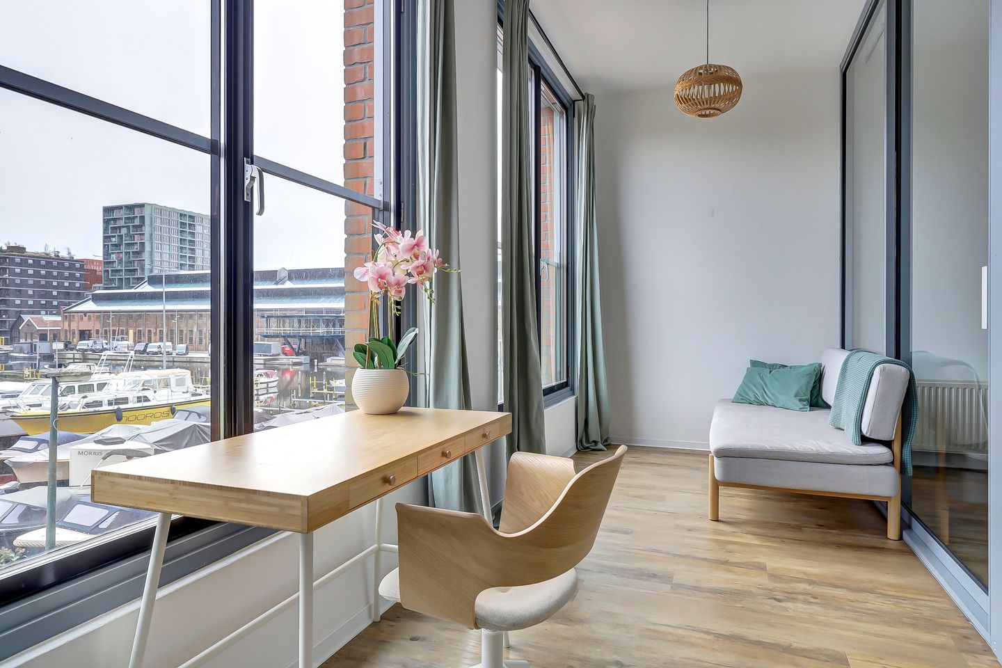 Foto 4 van Jacob Burggraafstraat 114