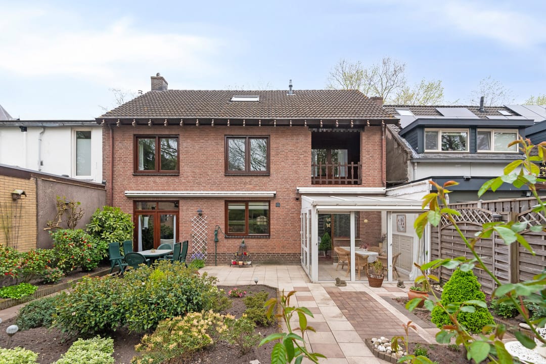 Foto 38 van Stationsstraat 34