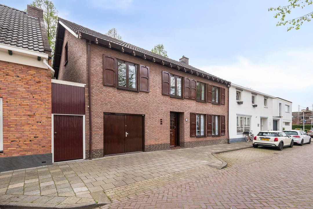 Foto 47 van Stationsstraat 34