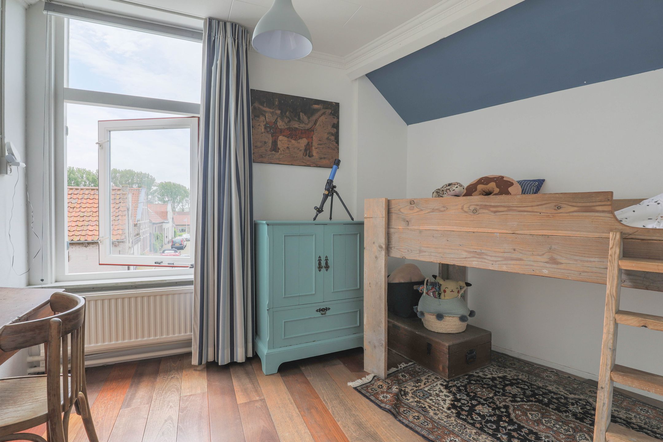 Spacious end-terrace home with seven bedrooms on the Ring in Ouwerkerk — 36