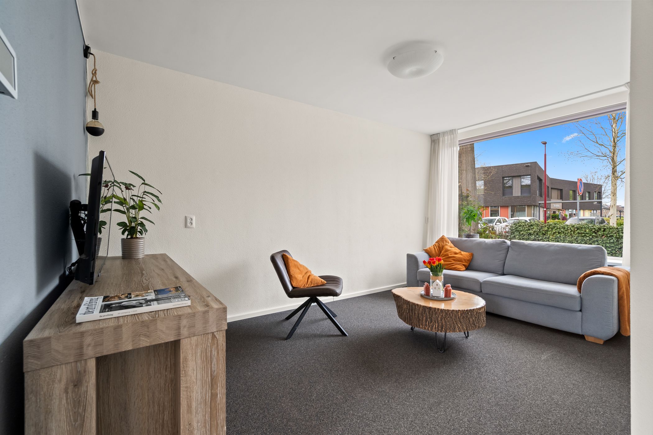 Photo 3 of Lupinestraat 10