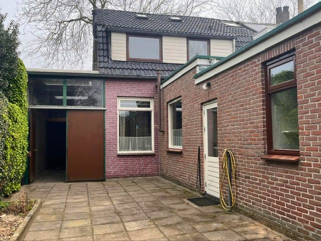 Photo 2 of Rivierstraat 2