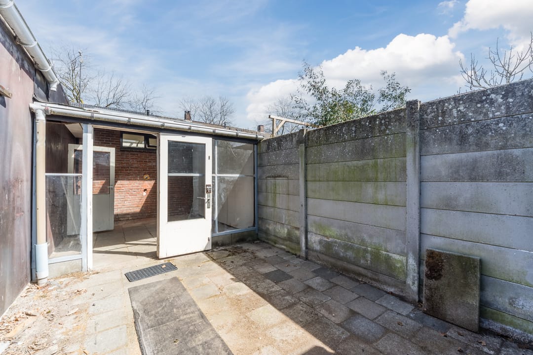 Photo 43 of Rivierstraat 2