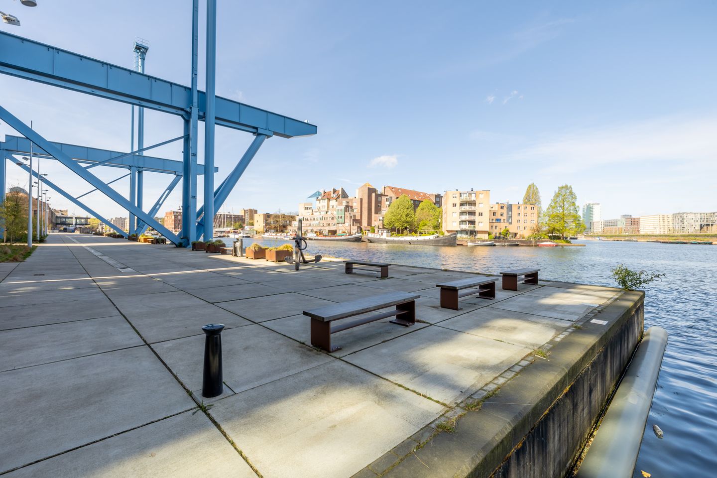 Foto 44 van VOC-kade 132