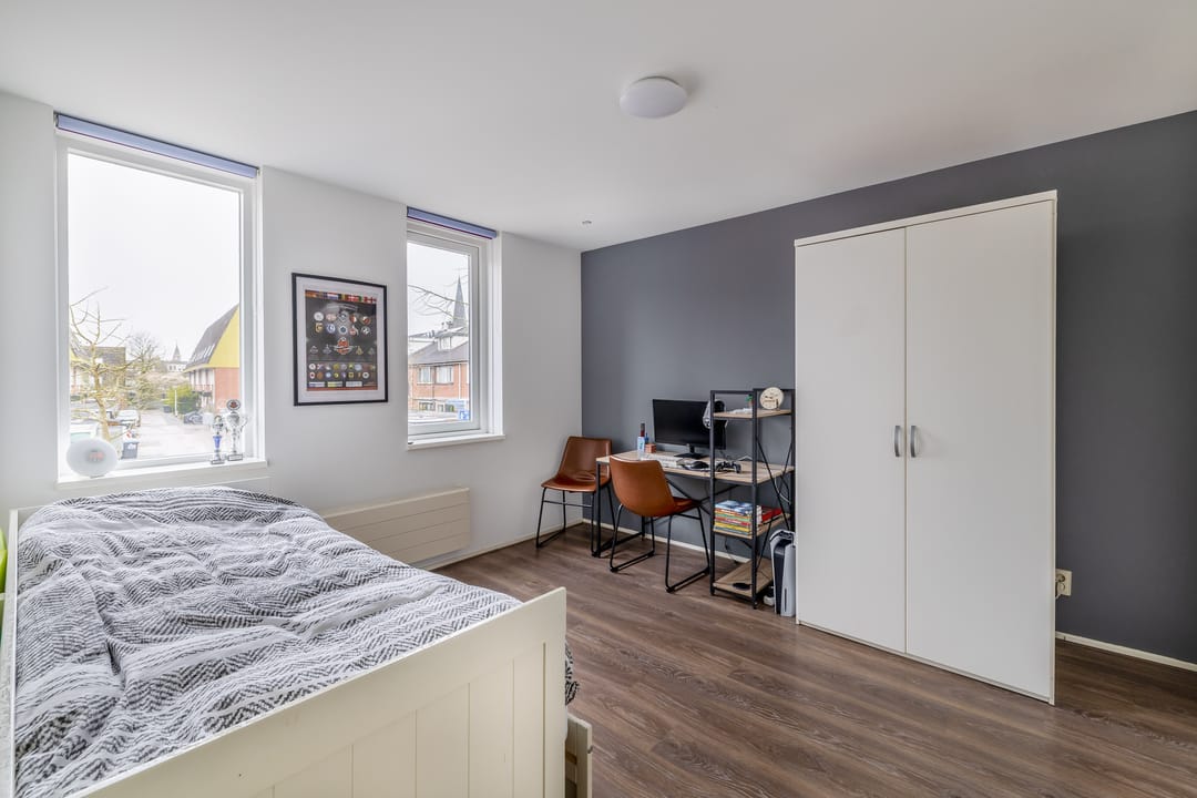 Foto 13 van Julianastraat 158