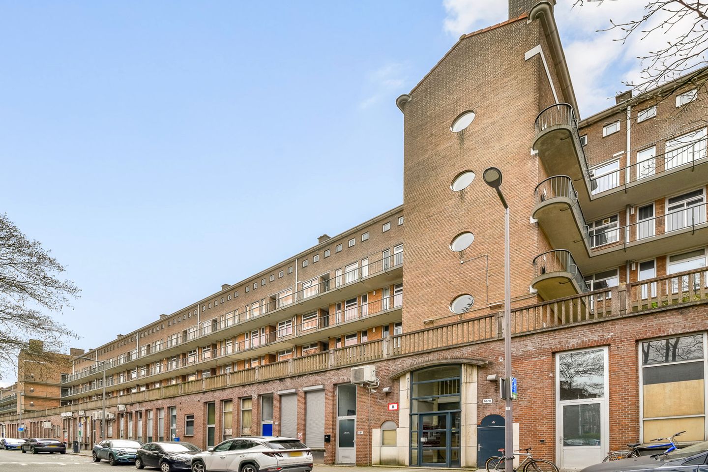 Foto 5 van Herman Robbersstraat 84-E