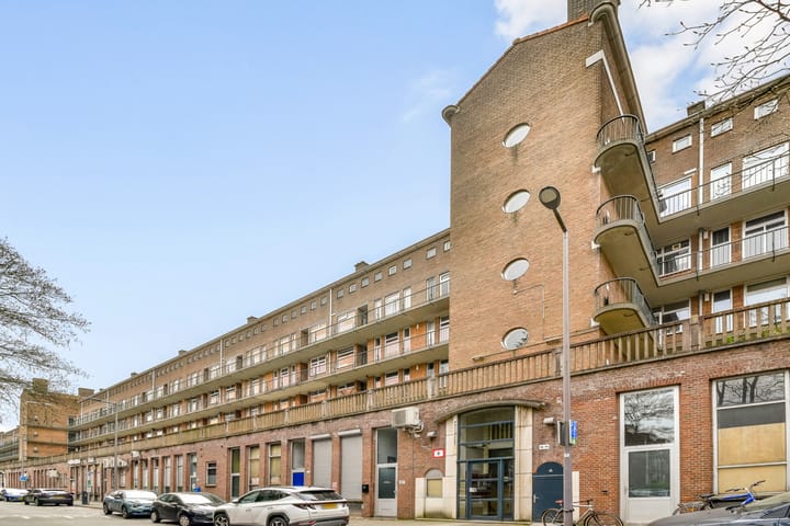 Foto 5 van Herman Robbersstraat 84-E
